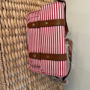 Red and white striped bag brand new. Bought at Vintage Hills Boutique